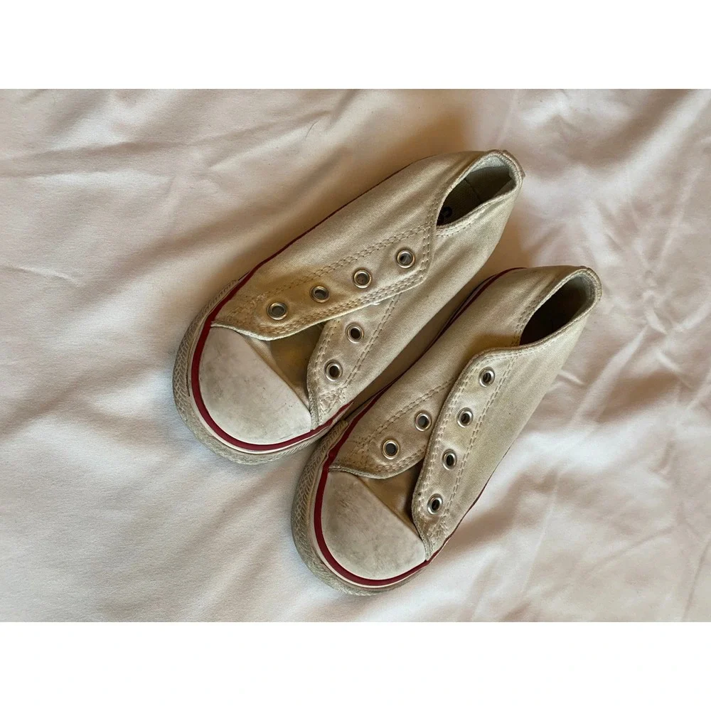 Converse Infant Chuck Taylor All Star Low Top Sneakers Retro White 7J256